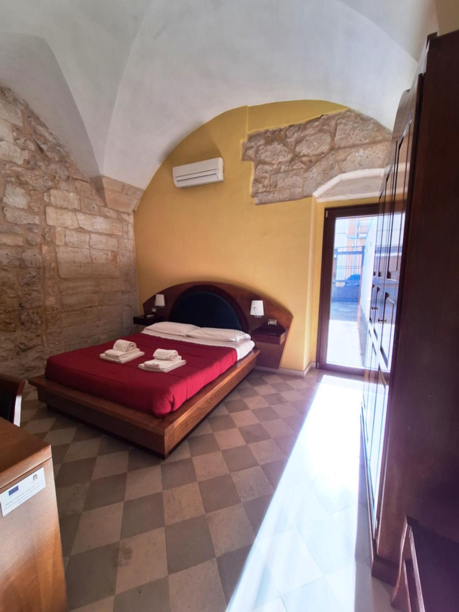 B&B Residenza Pizziniaco Lecce Exteriör bild