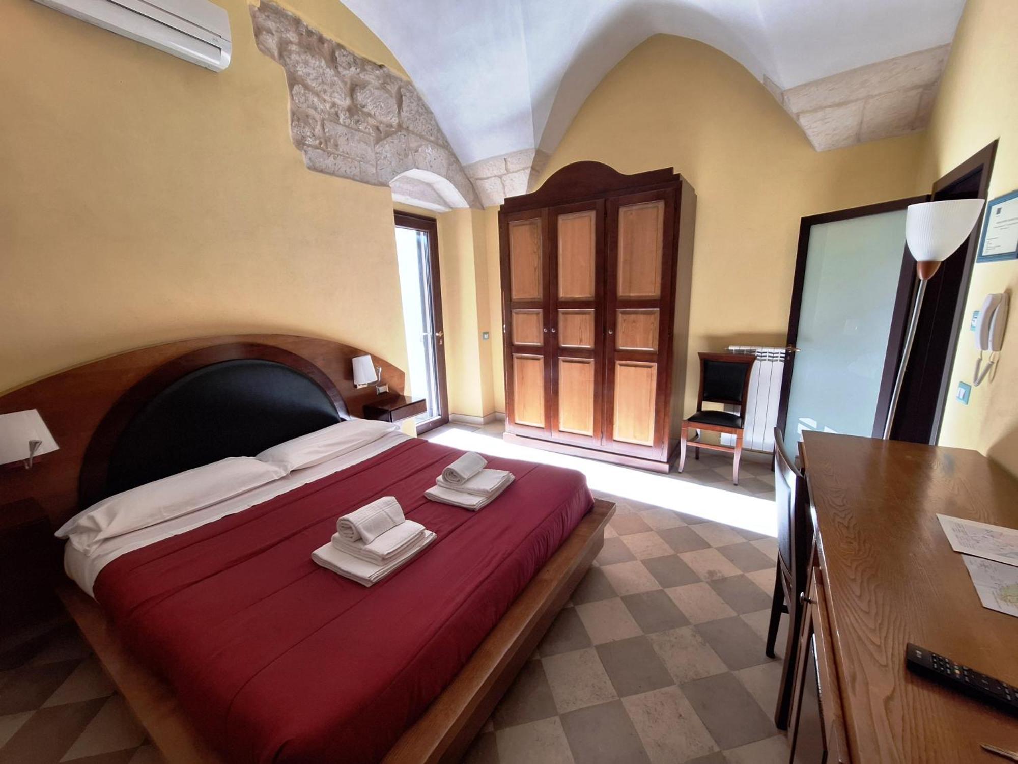 B&B Residenza Pizziniaco Lecce Exteriör bild