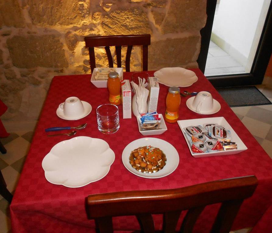 B&B Residenza Pizziniaco Lecce Exteriör bild
