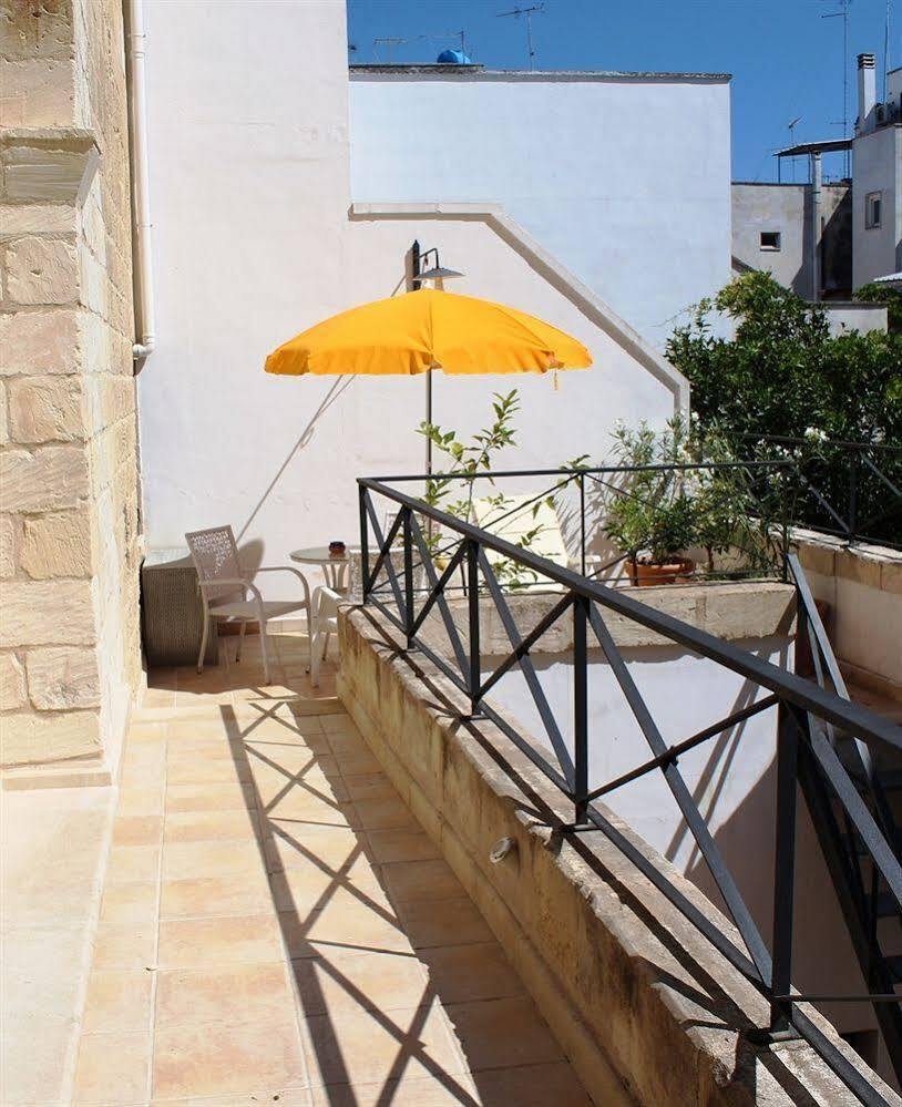 B&B Residenza Pizziniaco Lecce Exteriör bild
